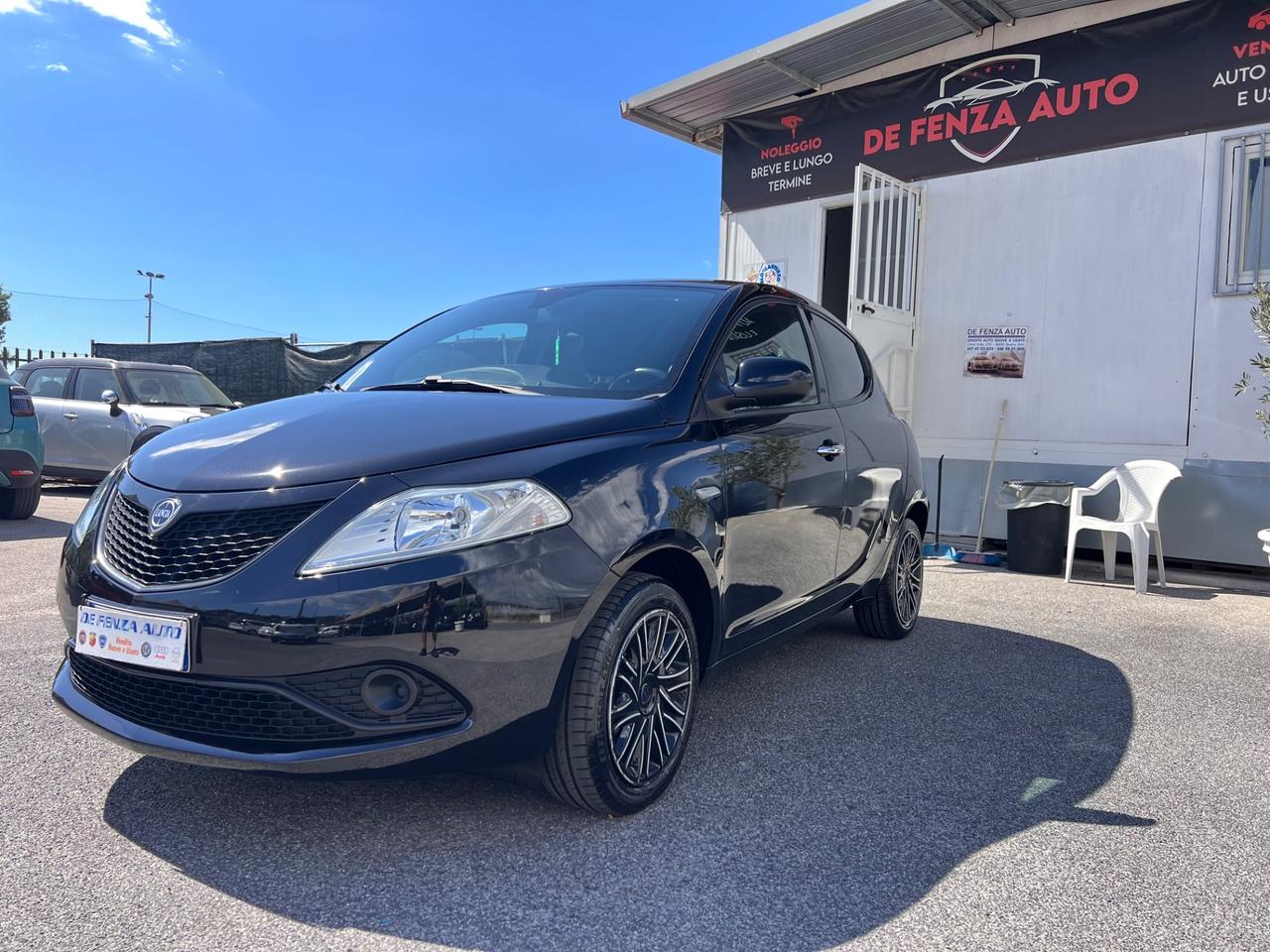 Lancia Ypsilon 1.2 69 CV 5 porte S&S Elefantino Blu