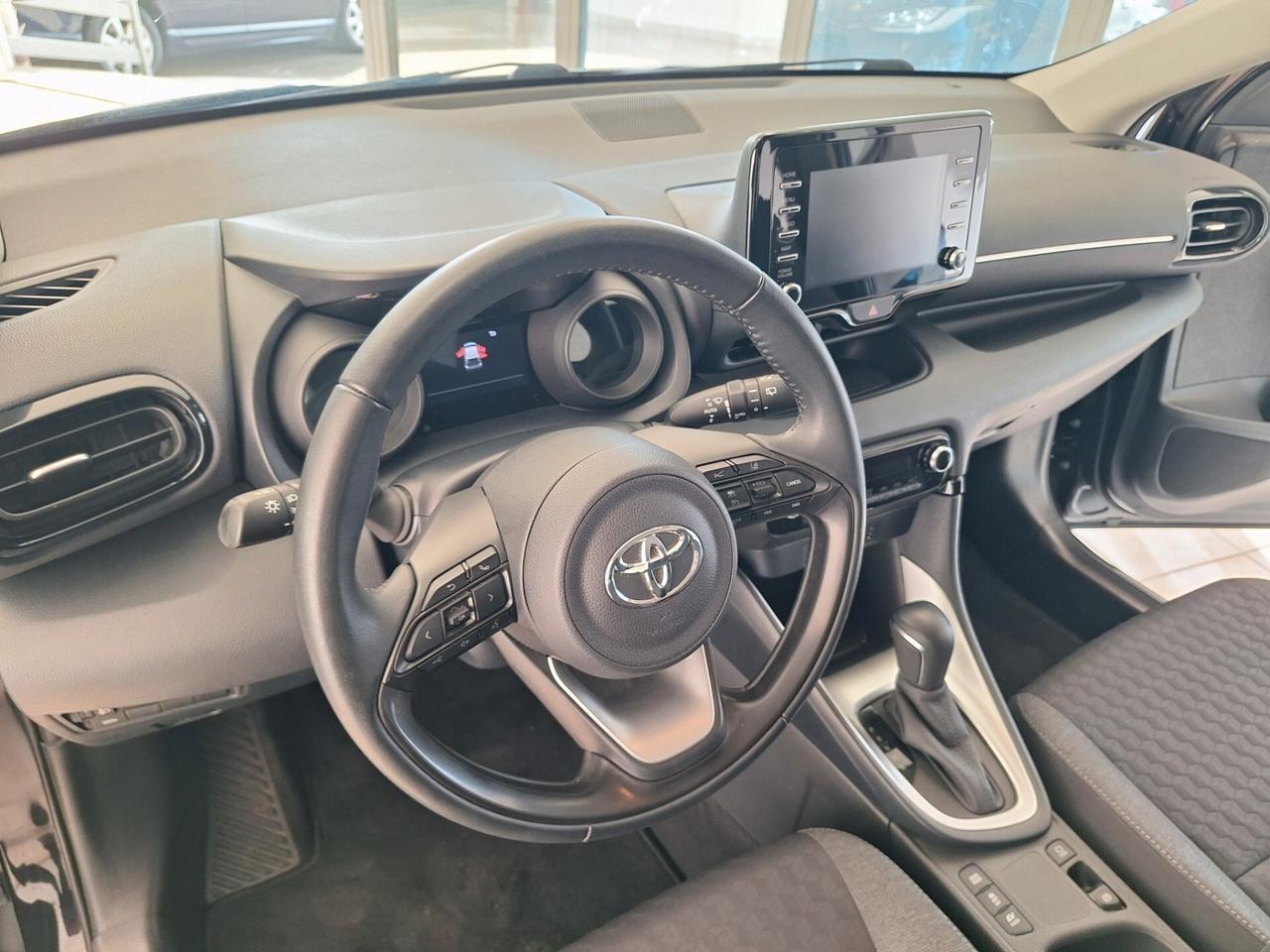 Toyota Yaris 1.5 Hybrid 5 porte Trend