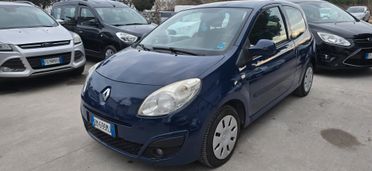 Renault Twingo 1.2 8V. Benzina economica