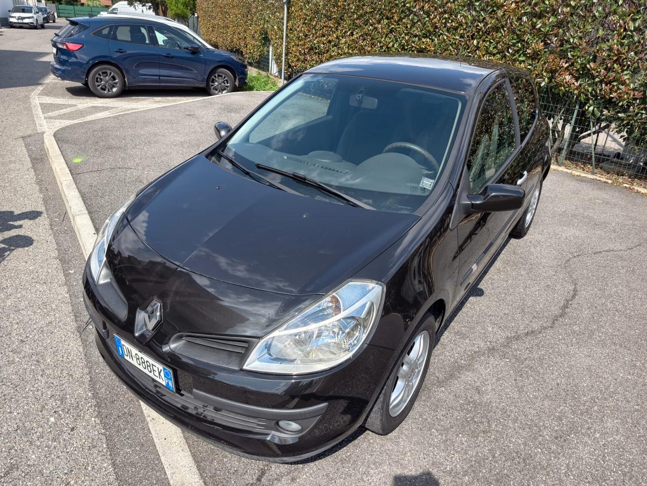 Renault Clio 1.2 16V 3 porte Le Iene