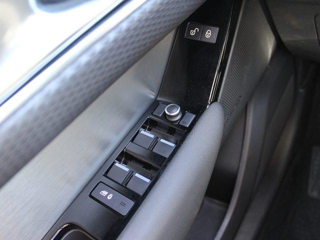 LAND ROVER Range Rover Velar 2.0D I4 R-Dynamic 240 CV
