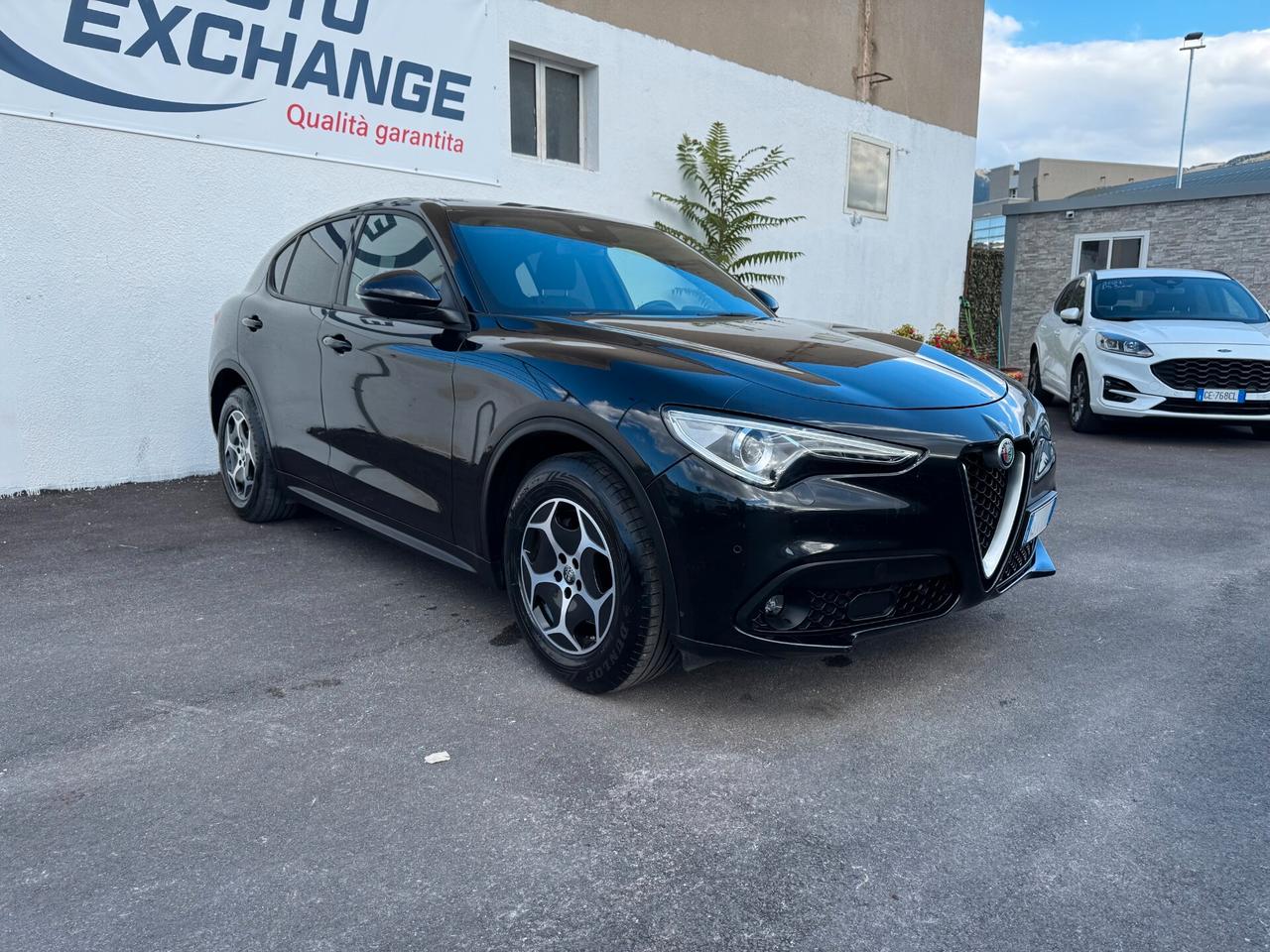 Alfa Romeo Stelvio 2.2 Turbodiesel 160 CV AT8 RWD Business