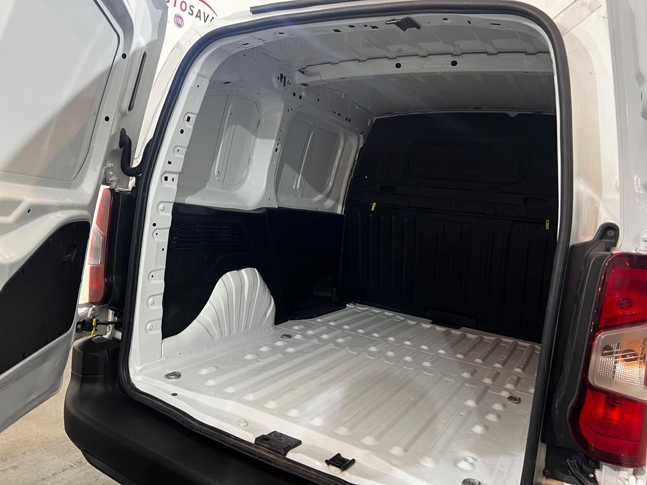 Opel Combo Cargo 1.5 Diesel 100CV S&S PC 650kg Edition