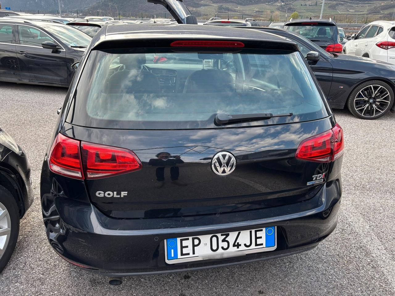 Volkswagen Golf 1.6 TDI DSG 5p. Highline