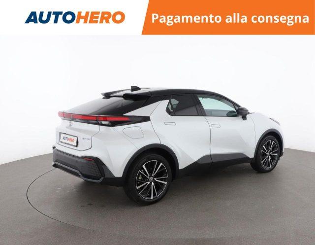 TOYOTA C-HR 2.0 PHEV Lounge Hero