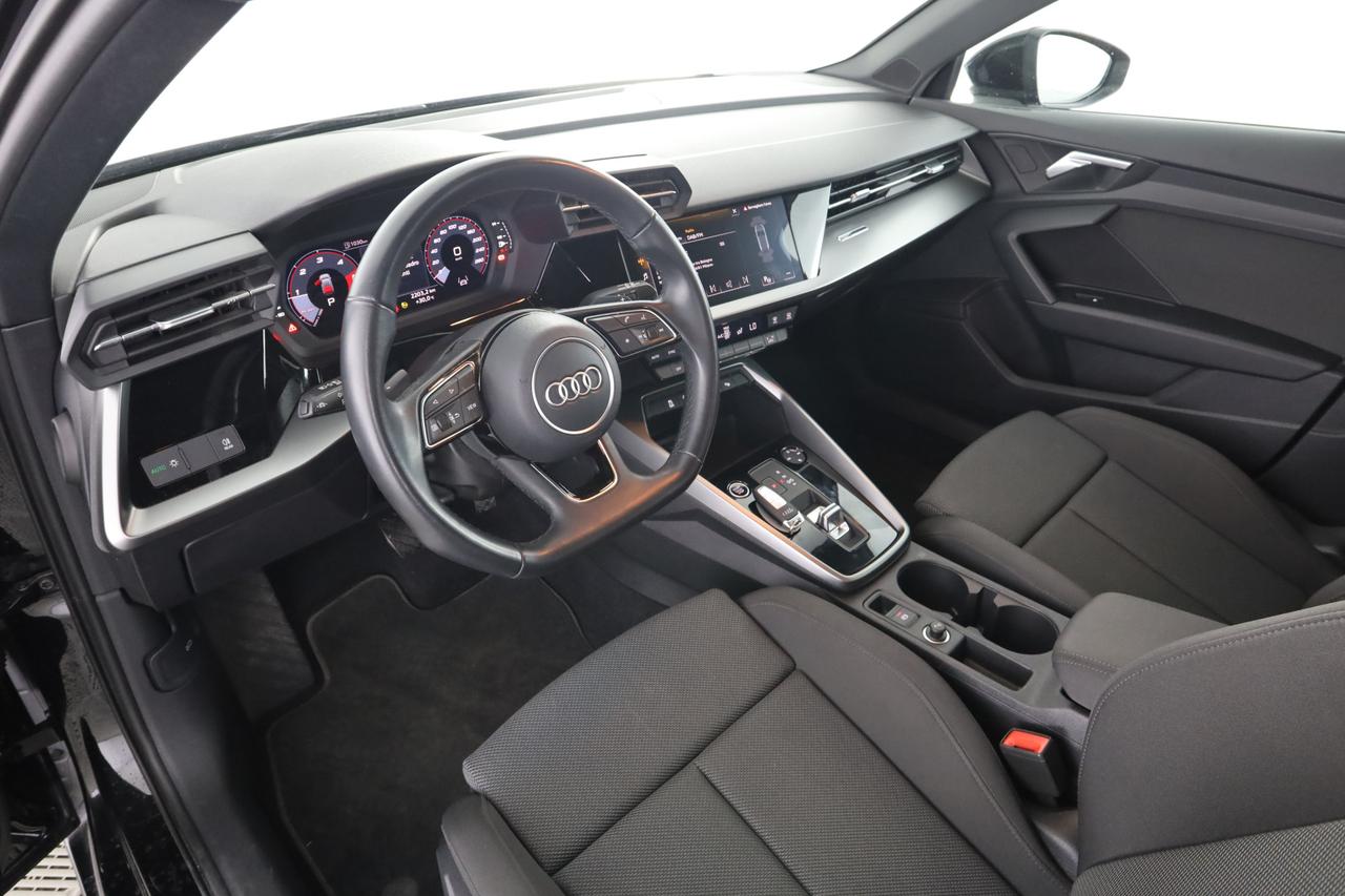 AUDI A3 4ª serie A3 SPB 35 TDI S tronic Business