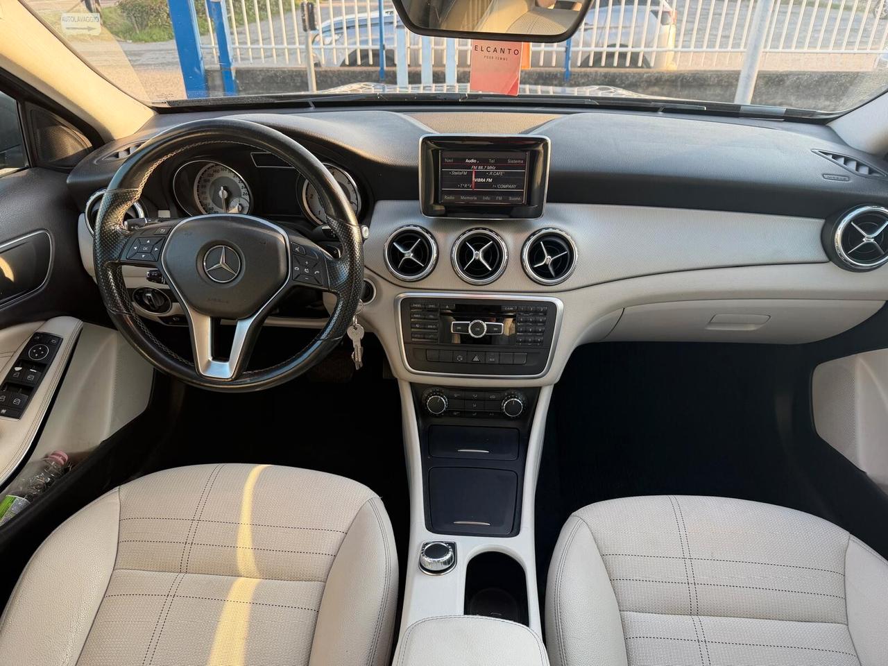 Mercedes-benz GLA 200 CDI Automatic Sport