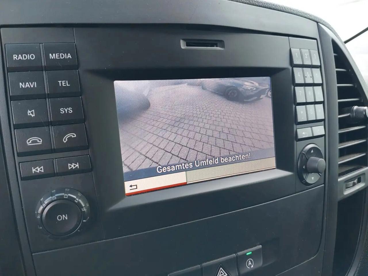 Mercedes Benz