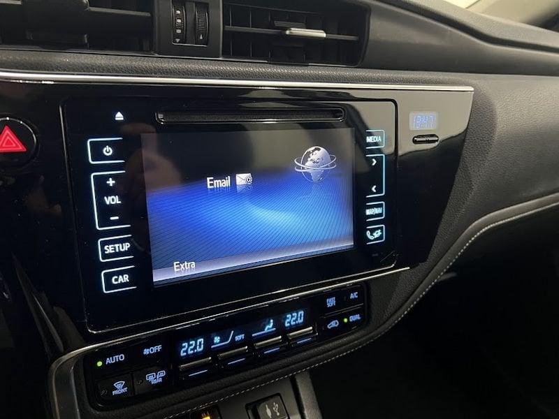 Toyota Auris Hybrid Active +