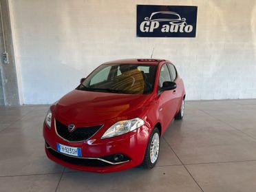 Lancia Ypsilon 1.2 69 CV 5 porte Gold OK NEOPATENTATI