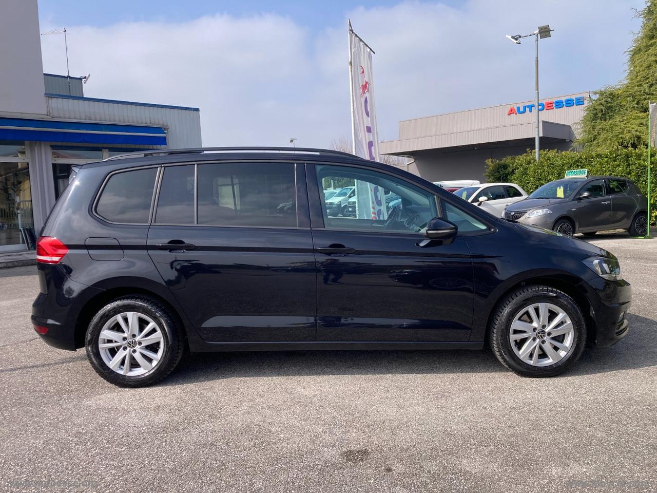 VOLKSWAGEN Touran 2.0 TDI 150 CV DSG Business BMT