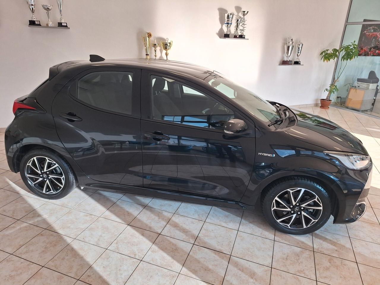 Toyota Yaris 1.5 Hybrid 5 porte Trend