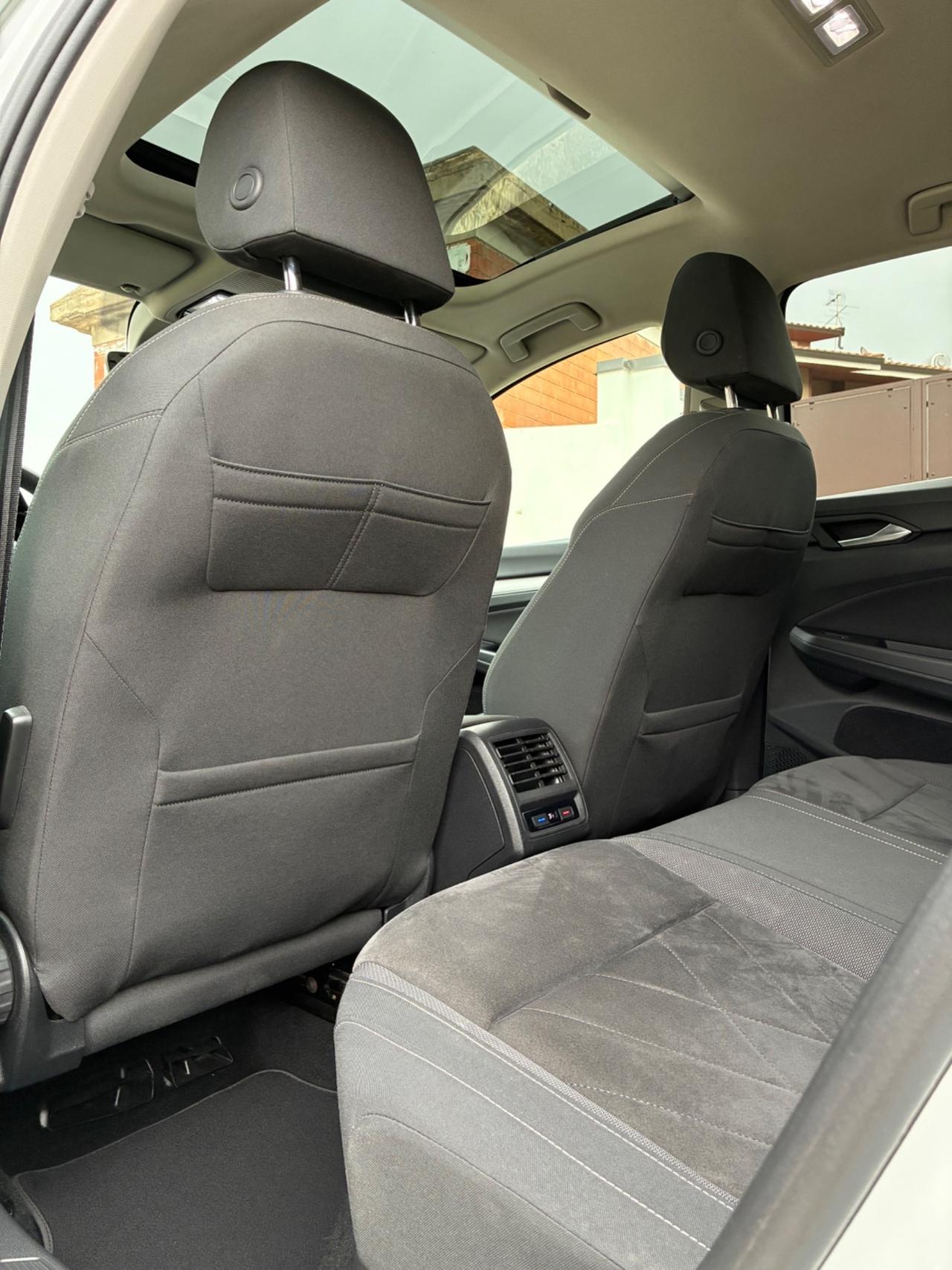 Volkswagen Golf 2.0 TDI DSG SCR Style