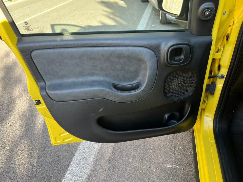 Fiat Panda 1.0 HYBRID 70CV S&S City Cross