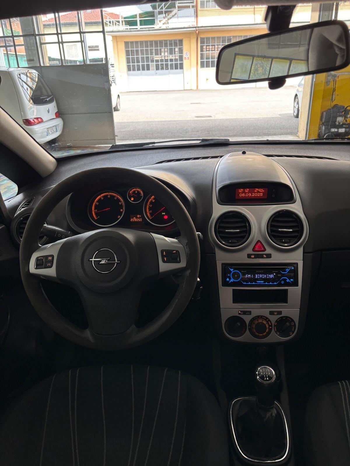 Opel Corsa 1.2 5 porte Enjoy