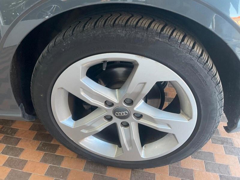 AUDI A3 3ª serie A3 Cabrio 1.6 TDI 116 CV Sport