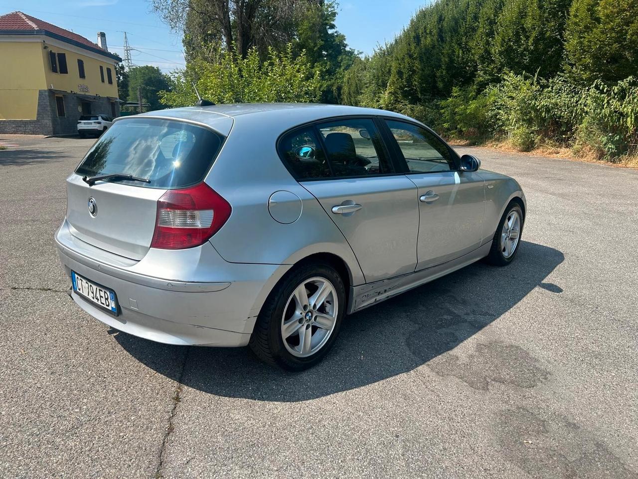 Bmw 116 116i 5 porte Futura