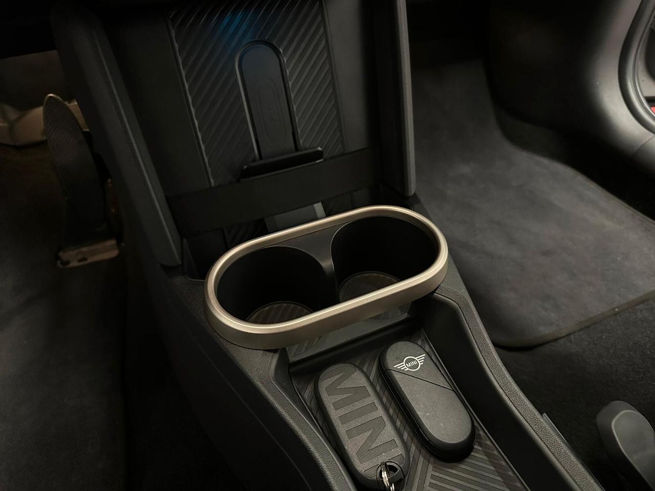 Mini Cooper C Favoured