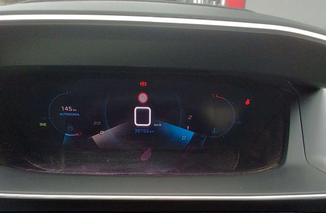 Peugeot 2008 PureTech 130 S&S Allure Navi Pack