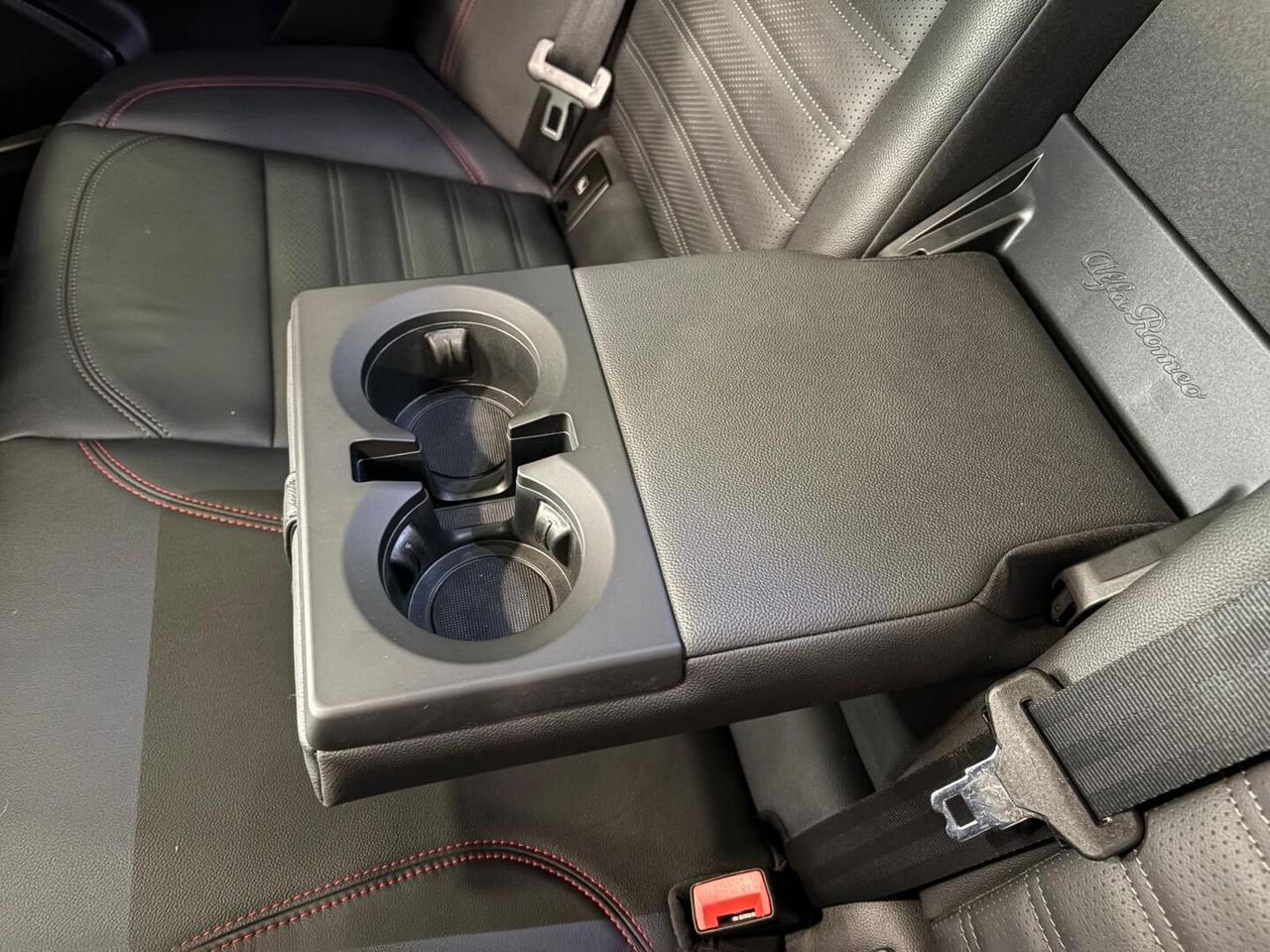 Alfa Romeo Stelvio 2.2 t Competizione Q4 210cv auto