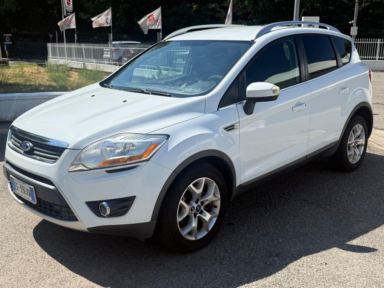 Ford Kuga Kuga+ 2.0 TDCi 140 CV 2WD DPF