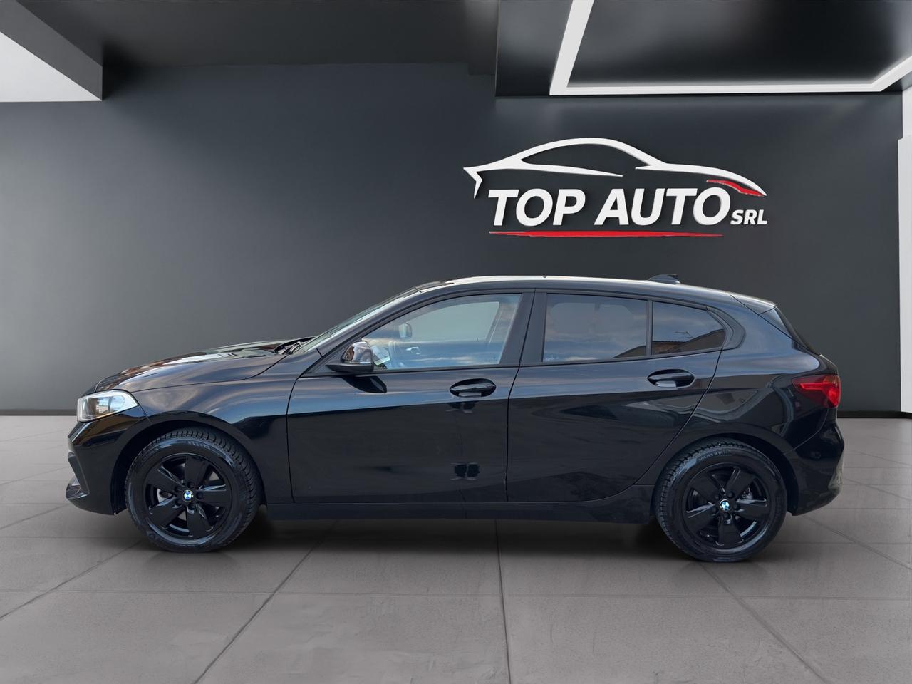 BMW 116 d 5p. AUT. DARK NIGHT - MY21