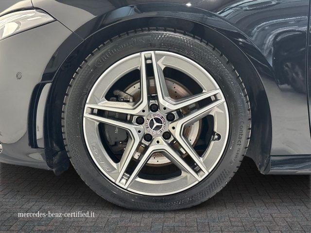 MERCEDES-BENZ A 220 d Automatic 4Matic Premium SEDAN