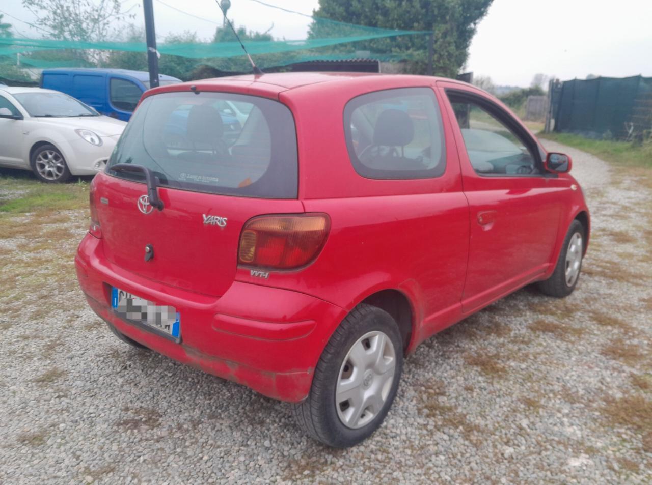 Toyota Yaris 1.0i 16V cat 3 porte