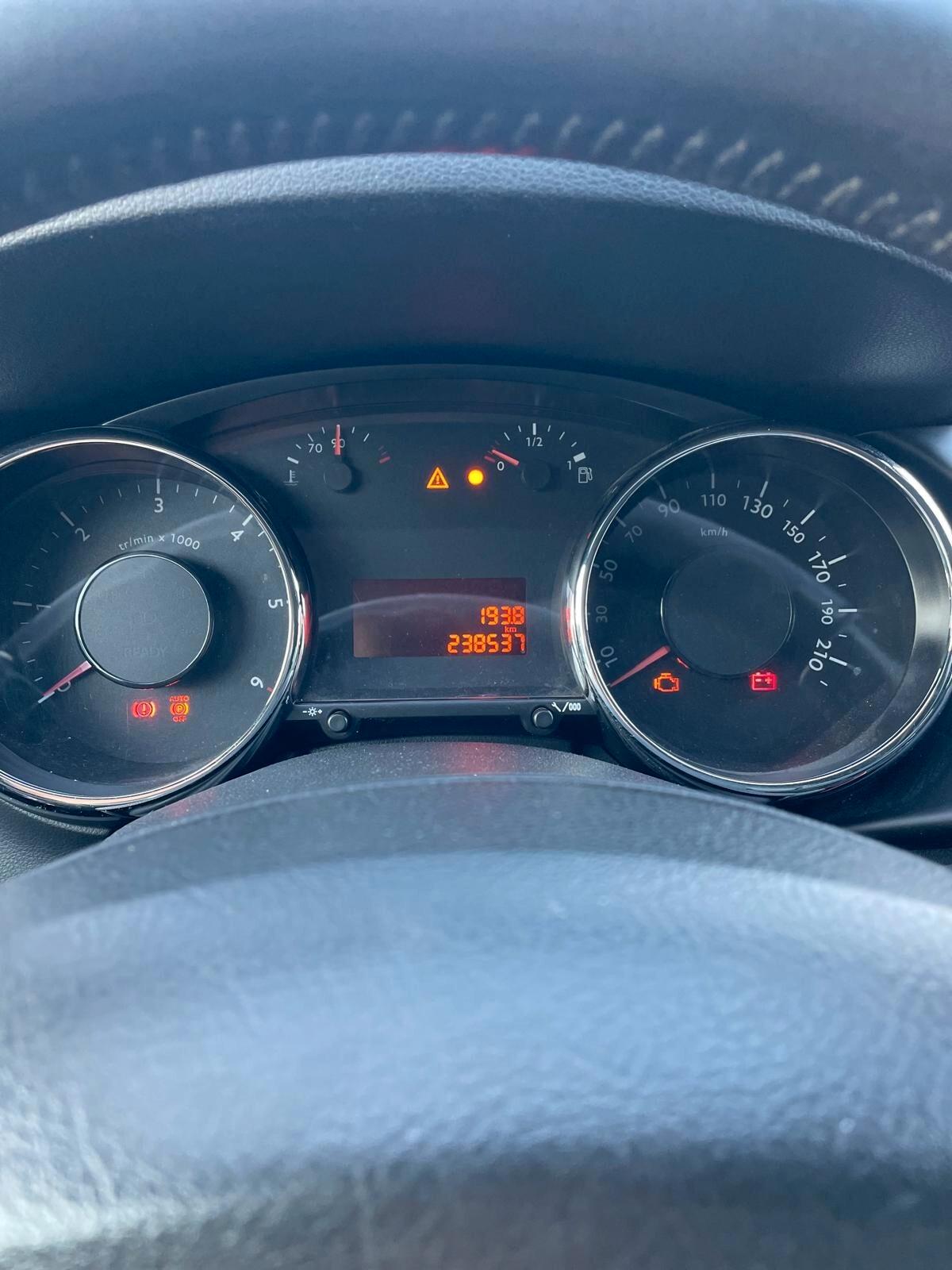 Peugeot 3008 1.6 HDi 110CV Premium