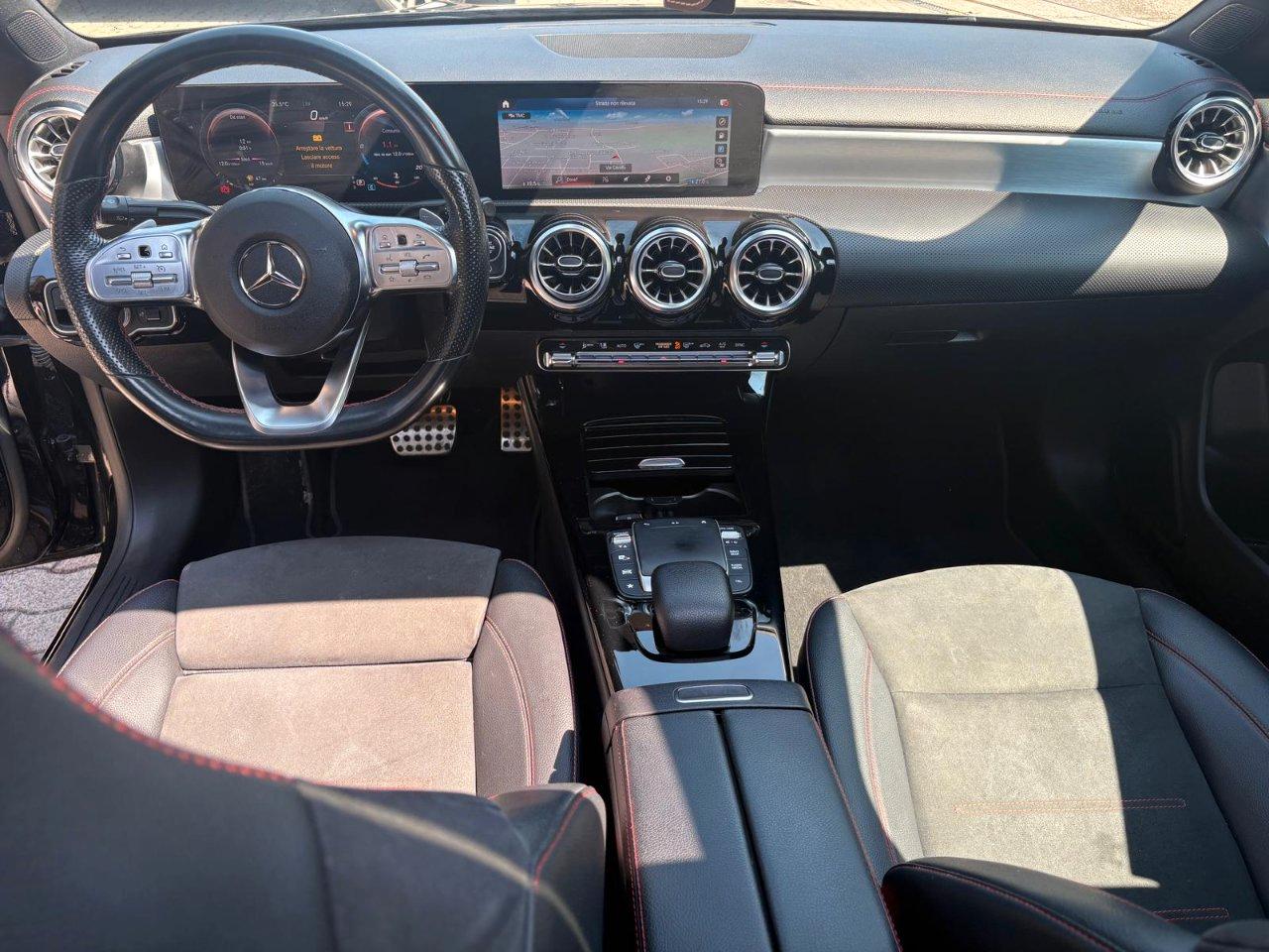 Mercedes CLA 220 220 d Premium AMG PANORAMA