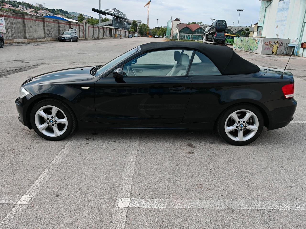 Bmw 120d CABRIO UNI PROP , MAI INCIDENT, PERFETTA PER IL SUO VISSUTO.