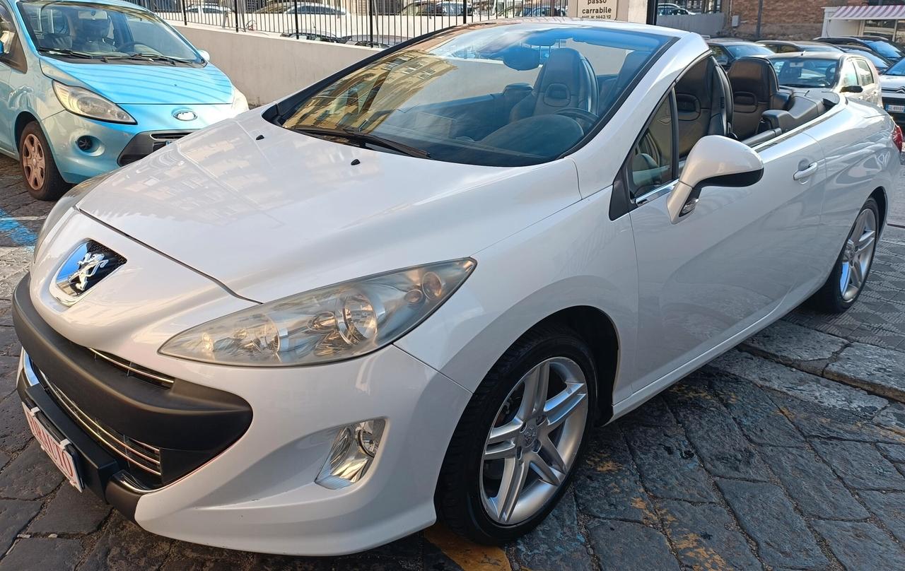 Peugeot 308 2.0 HDi 136CV CC aut. Féline