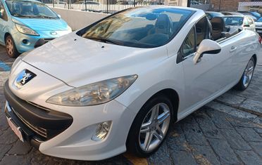 Peugeot 308 2.0 HDi 136CV CC aut. Féline
