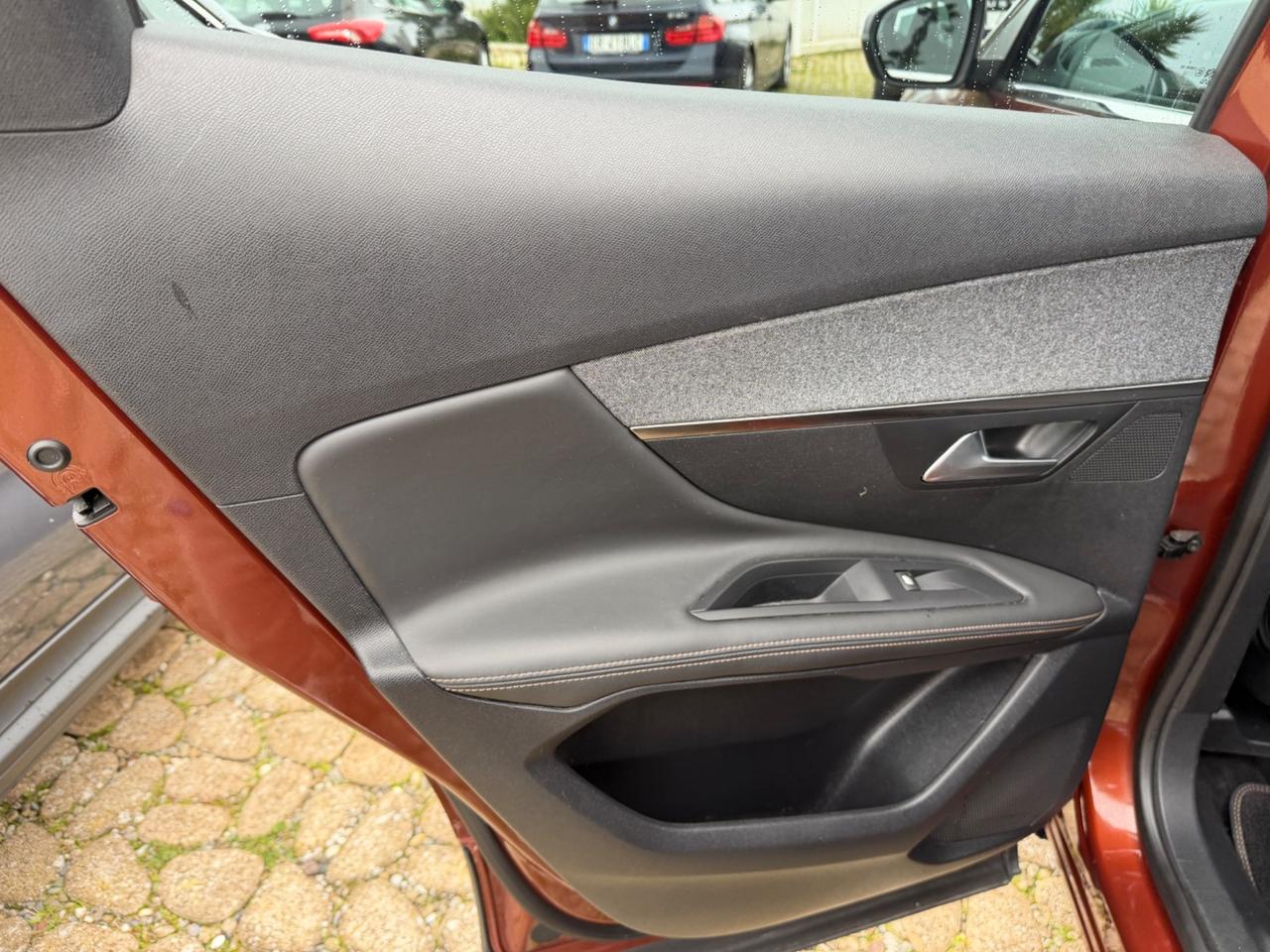 Peugeot 3008 BlueHDi 120 S&S GT Line