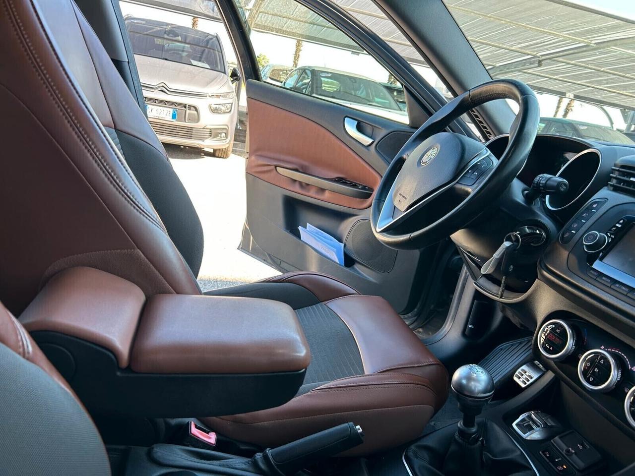 Alfa Romeo Giulietta EXCLUSIVE 2.0 JTDm-2 150 CV 6mt