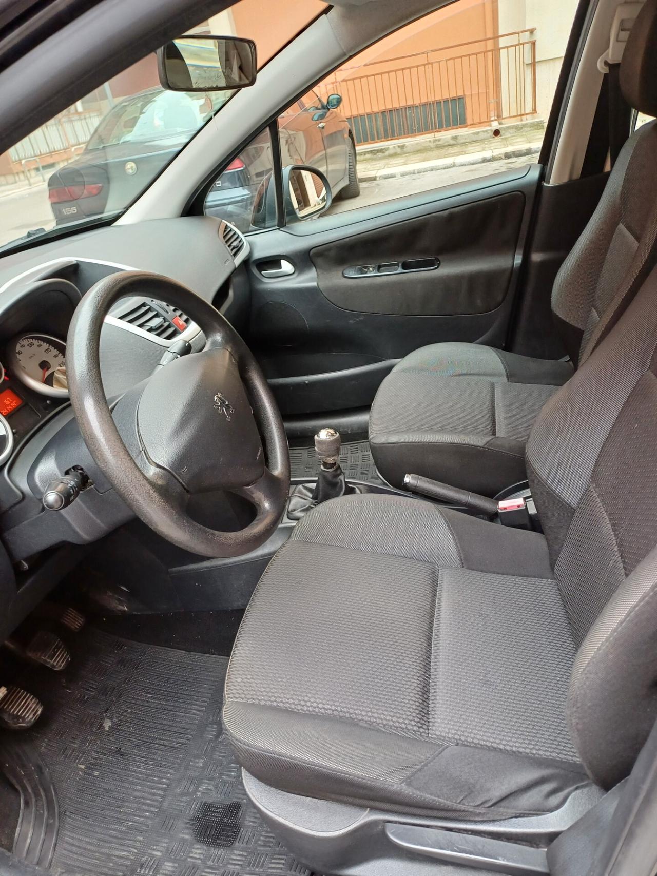 Peugeot 208 PureTech 100 Stop&Start 5 porte Allure