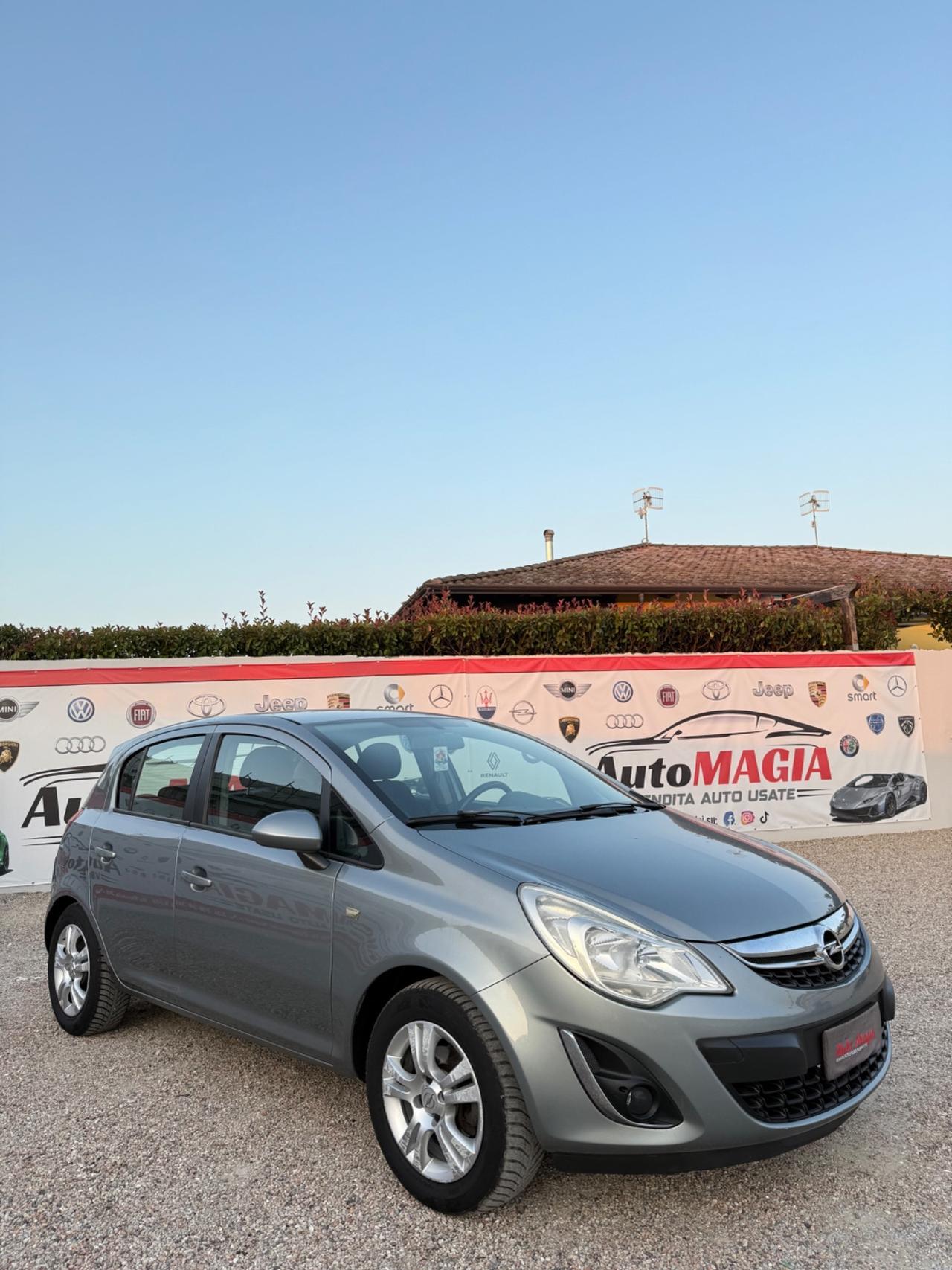 Opel Corsa 1.2 85CV 5 porte GPL-TECH Club