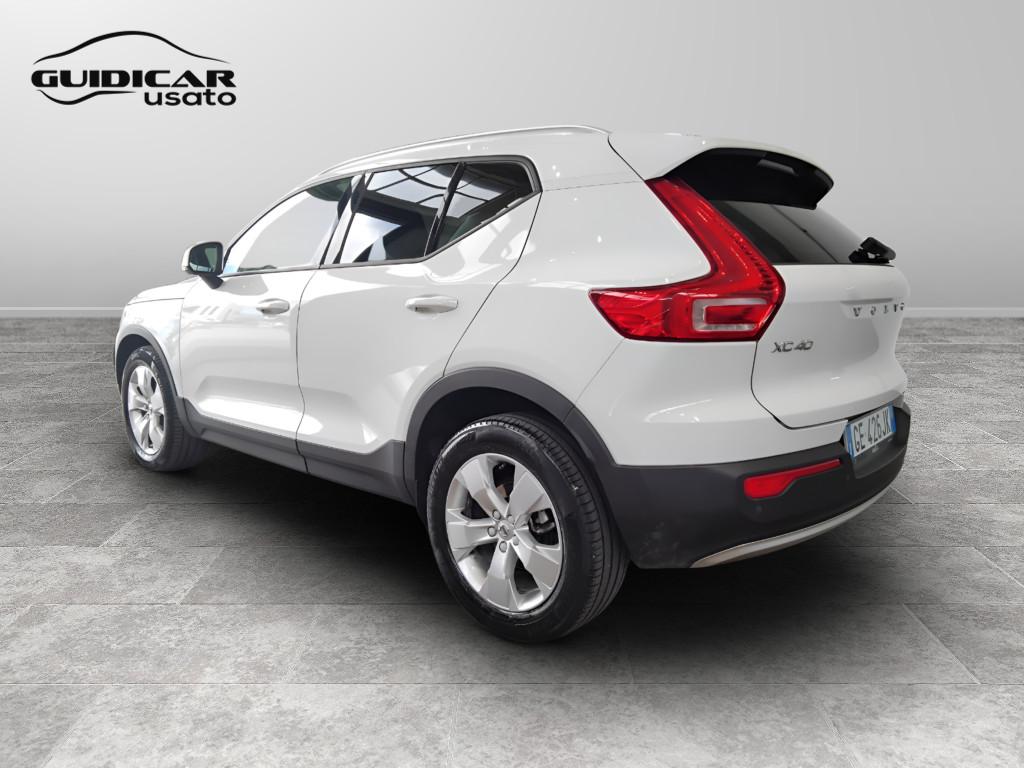 VOLVO XC40 - XC40 1.5 t2 Momentum Pro my21