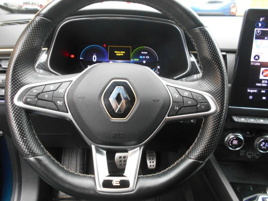 Renault Arkana 1.6 E-TECH Hybrid Engineered Auto