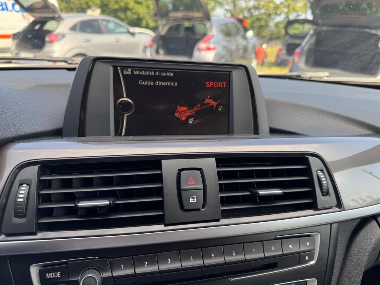 Bmw 320d 116cv Touring Modern NEOPATENTATI