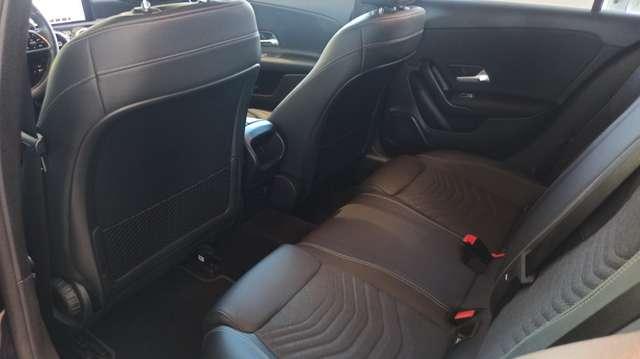 Mercedes-Benz A 180 D 2.0 116 cv **UNIPRO+AUTOM+LED+NAVI+46.000KM**