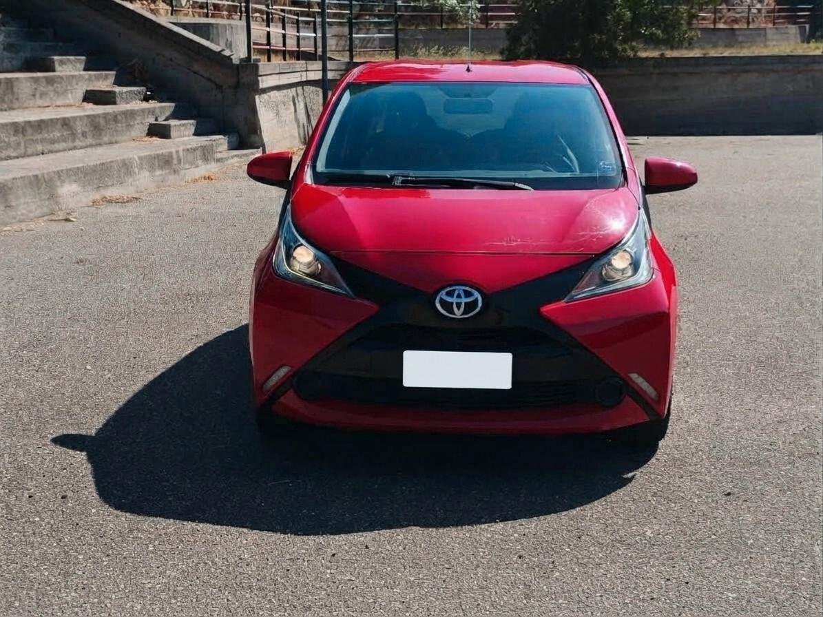 Toyota Aygo X 1.0 VVT-i 72 CV 5 porte Trend Air