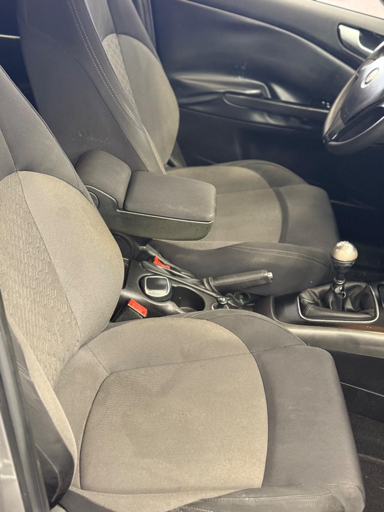 Alfa Romeo Giulietta 1.6 JTDm-2 105 CV Distinctive