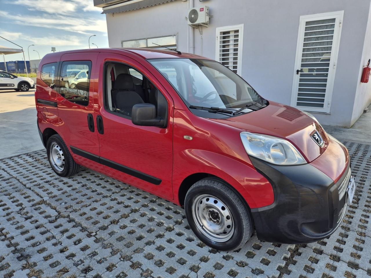 Peugeot Bipper Tepee 1.4 75CV Outdoor