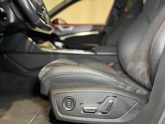 Audi RS6 RS 6 Avant 4.0 TFSI V8 quattro tiptronic