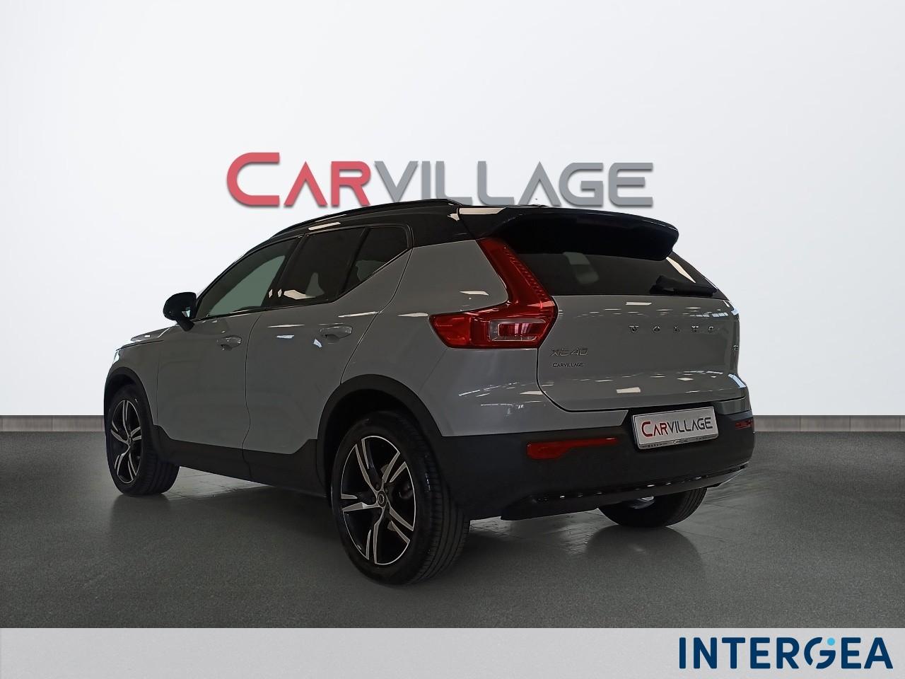 VOLVO XC40 1.5 t3 R-design 163cv auto my21
