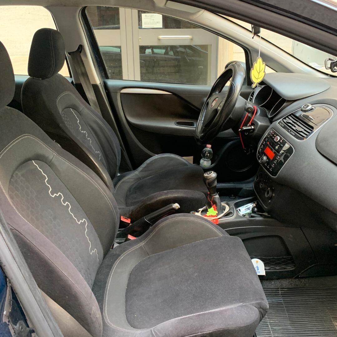 Fiat Punto 1.3 MJT **NEOPATENTATI**