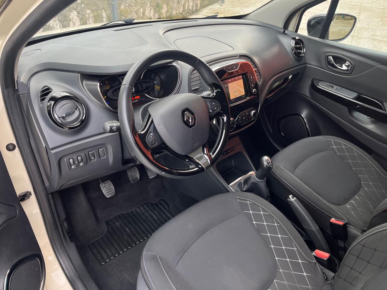 Renault Captur 1.5 dCi 8V 90 CV EDC Energy R-Link