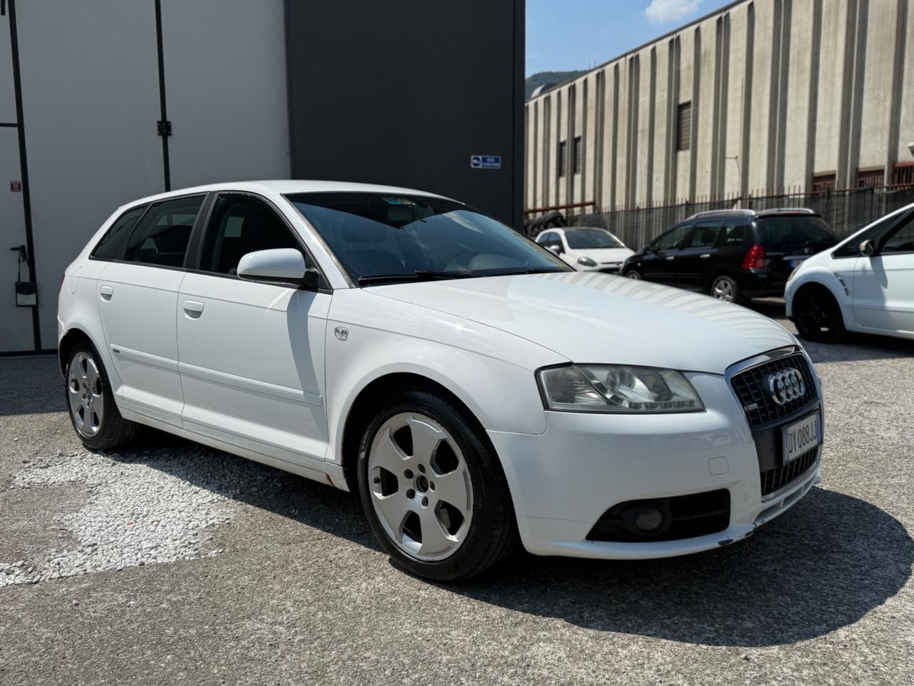 Audi A3 SPB 2.0 16V TDI quattro Ambition