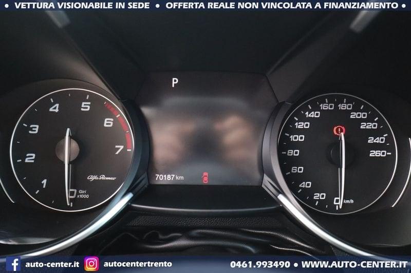 Alfa Romeo Giulia 2.0 Turbo 200CV AT8 B-Tech
